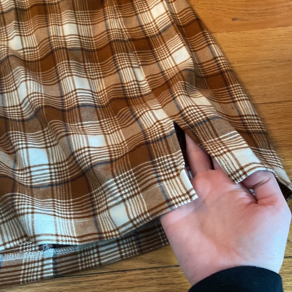 EUC wild fable brown plaid miniskirt with slit - Picture 3 of 3